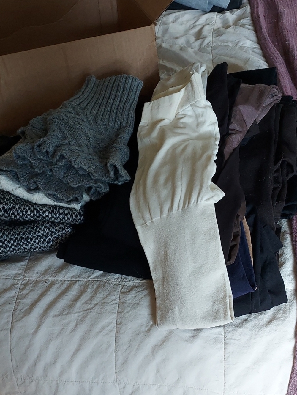 Womens Leggings, Tights & Leg Warmers